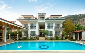 Kerem Apart Hotel